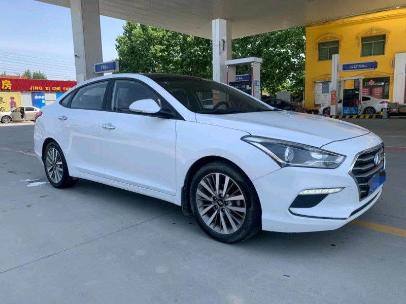 保定17年现代名图2