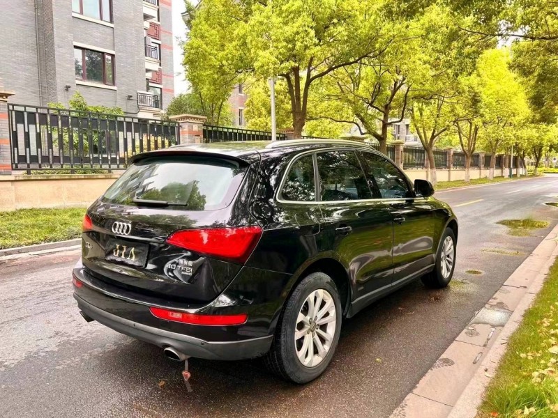嘉兴13年奥迪Q55