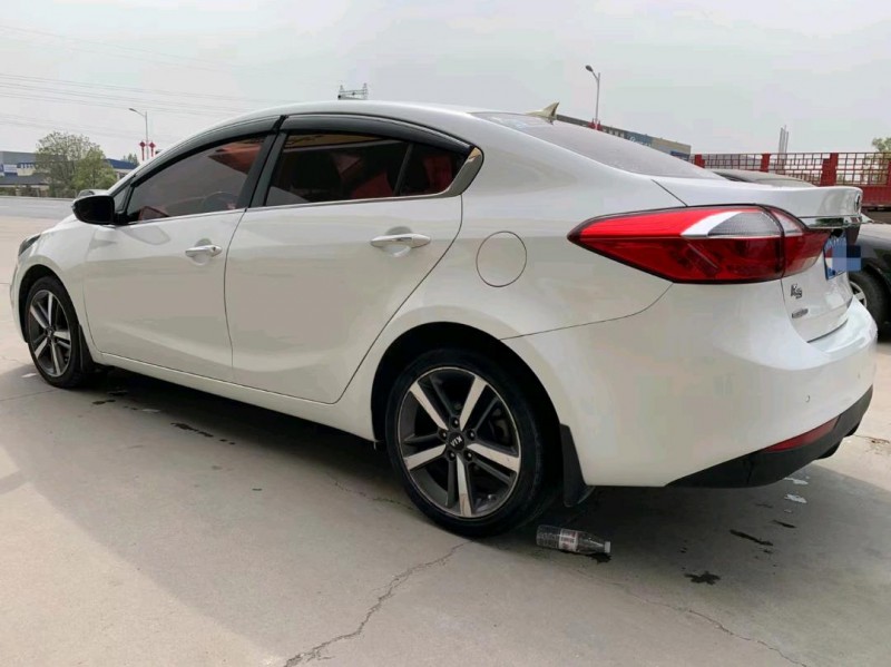 保定17年起亚K35