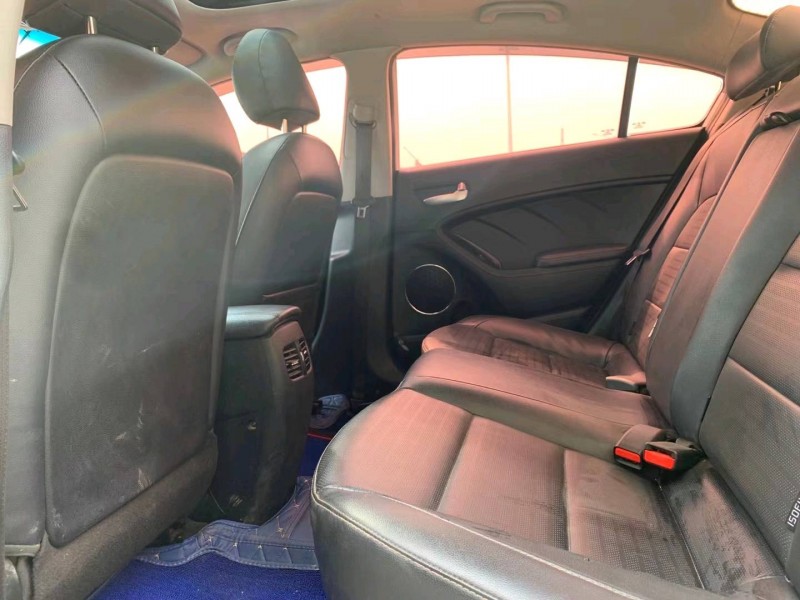 保定17年起亚K37