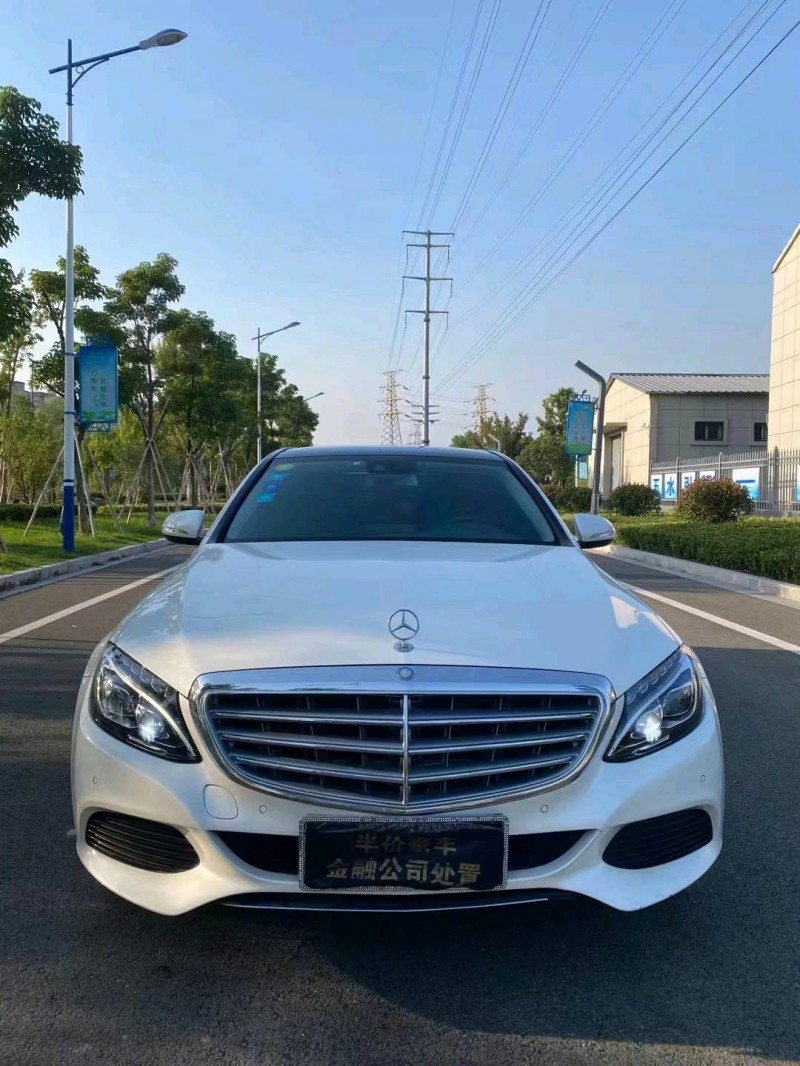 徐州17年奔驰C1