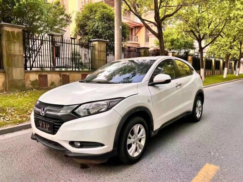 宁波16年本田缤智2