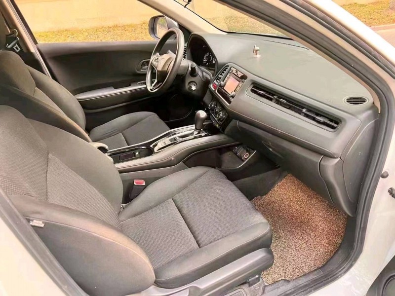 宁波16年本田缤智9