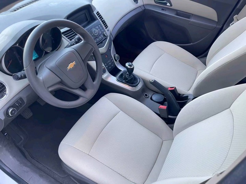 济宁16年雪佛兰科鲁兹6