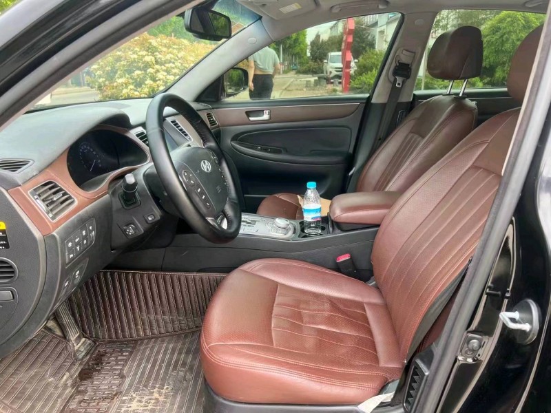 济南13年现代劳恩斯酷派4