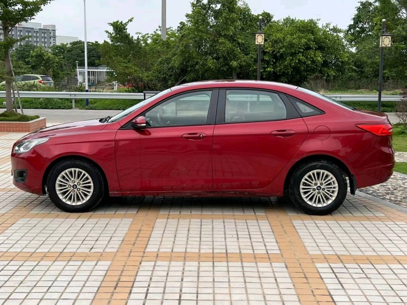 汕头15年福特福克斯3