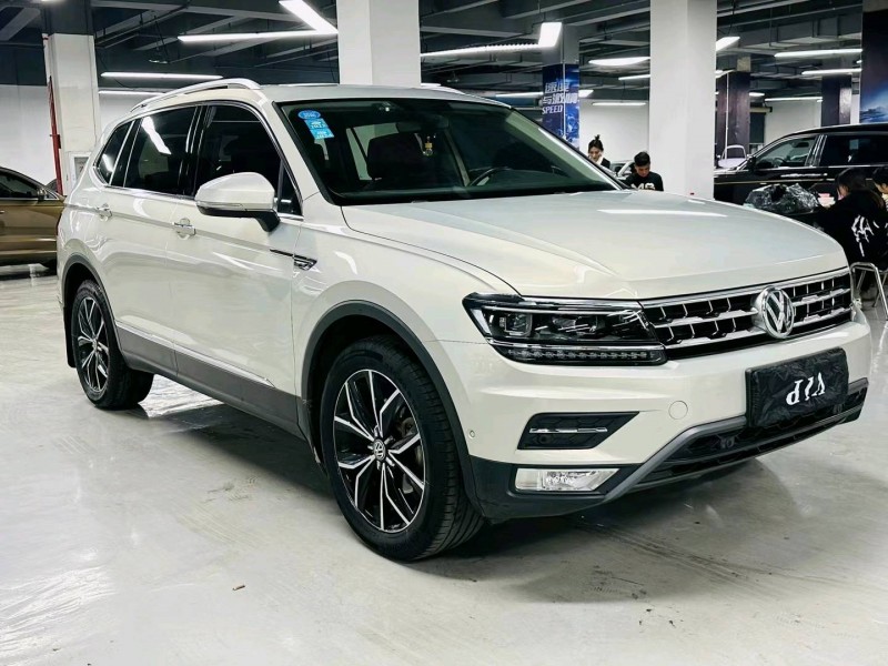 曲靖20年大眾途觀L3