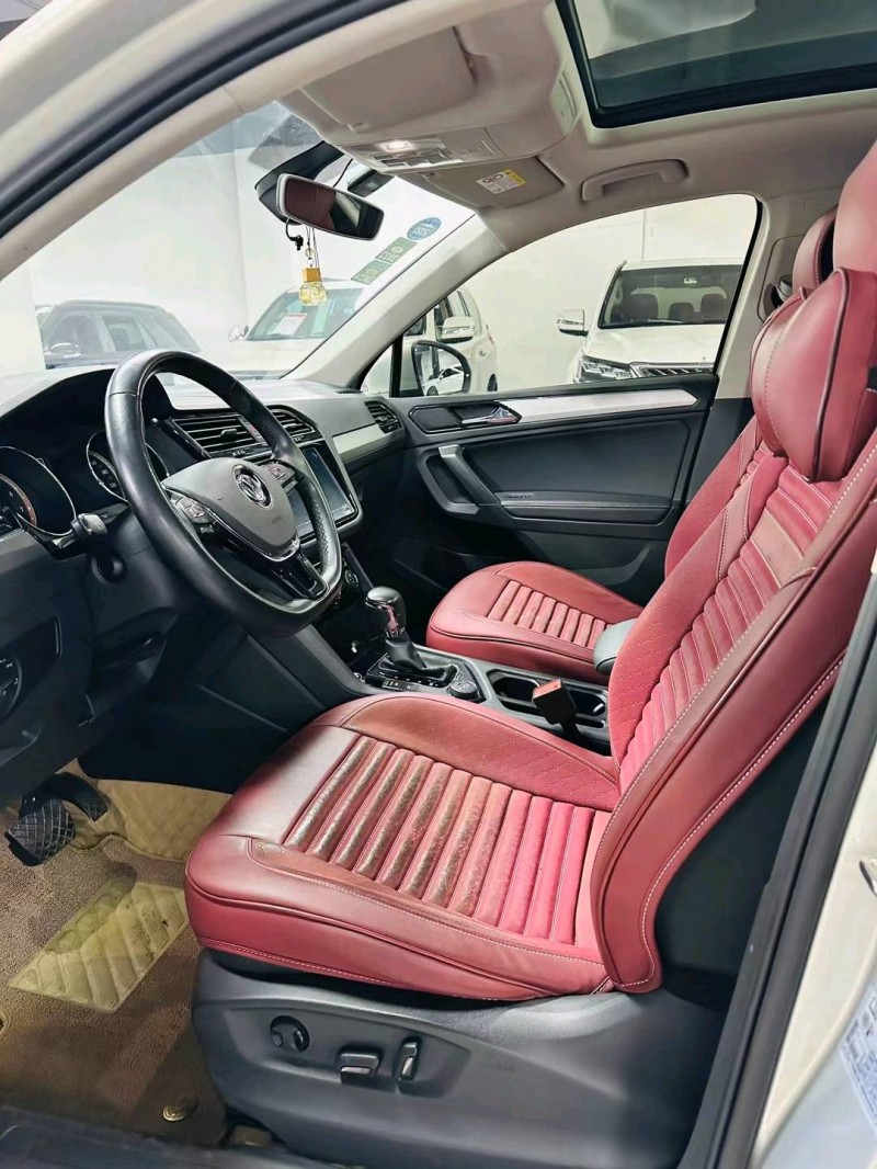 曲靖20年大眾途觀L7