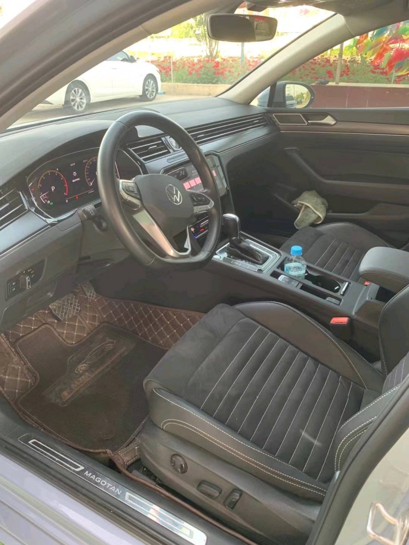 保定22年大众迈腾4