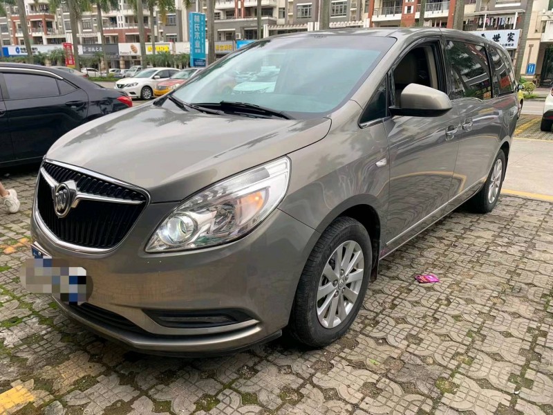 中山17年别克GL82