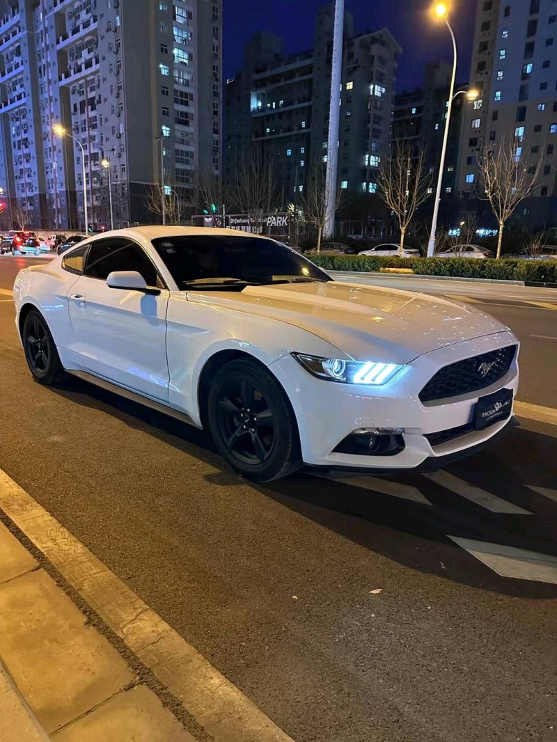 石家庄16年福特野马3