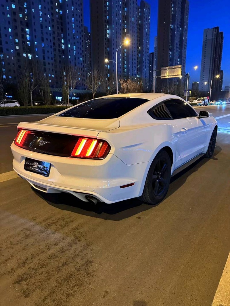 石家庄16年福特野马6