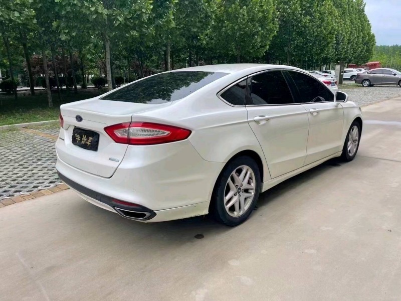 青岛14年福特蒙迪欧7