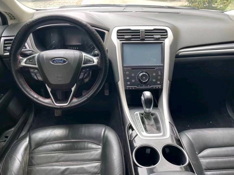 青岛14年福特蒙迪欧8