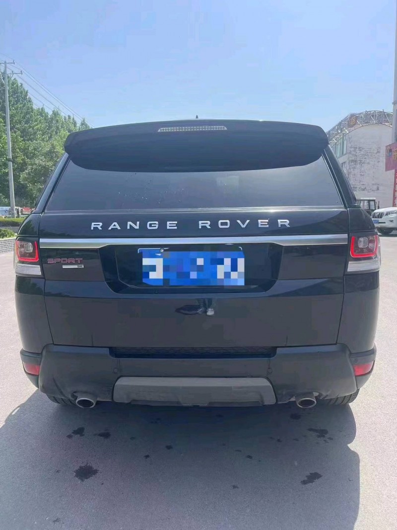 青岛17年路虎揽胜7