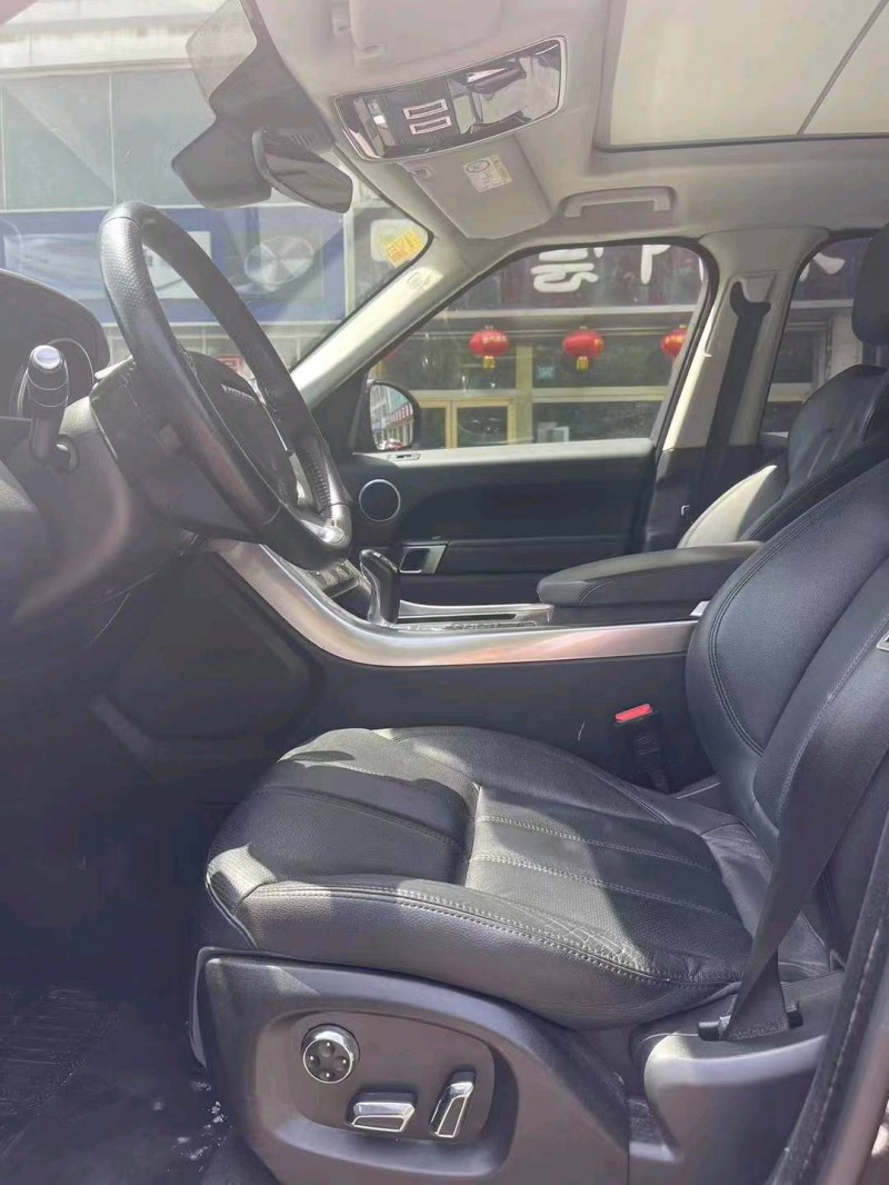 青岛17年路虎揽胜9