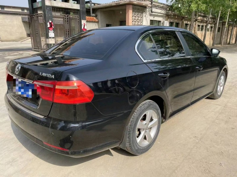 保定14年大众朗逸7