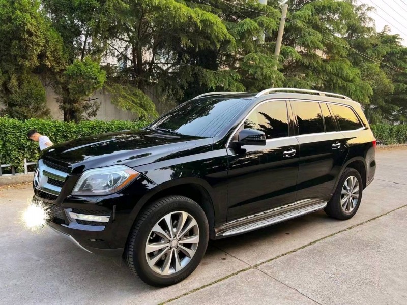 青岛13年奔驰GL4