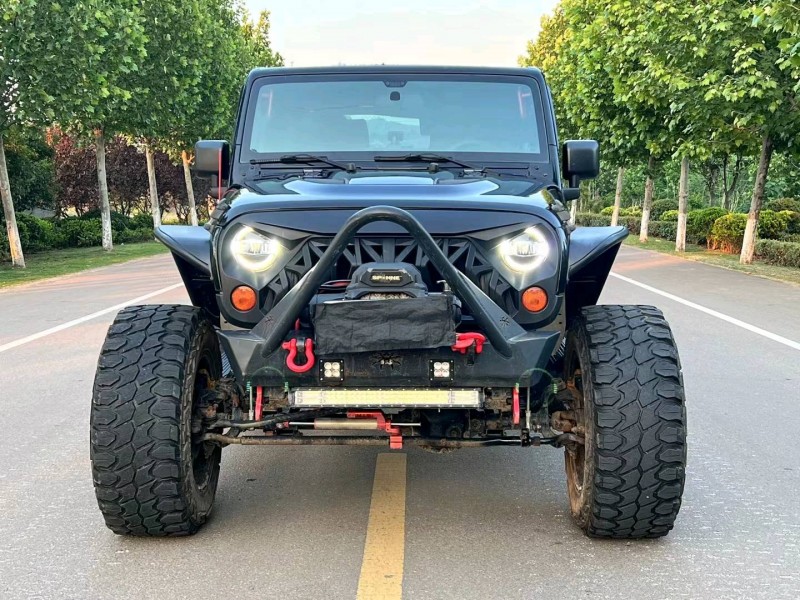 徐州11年Jeep牧马人1