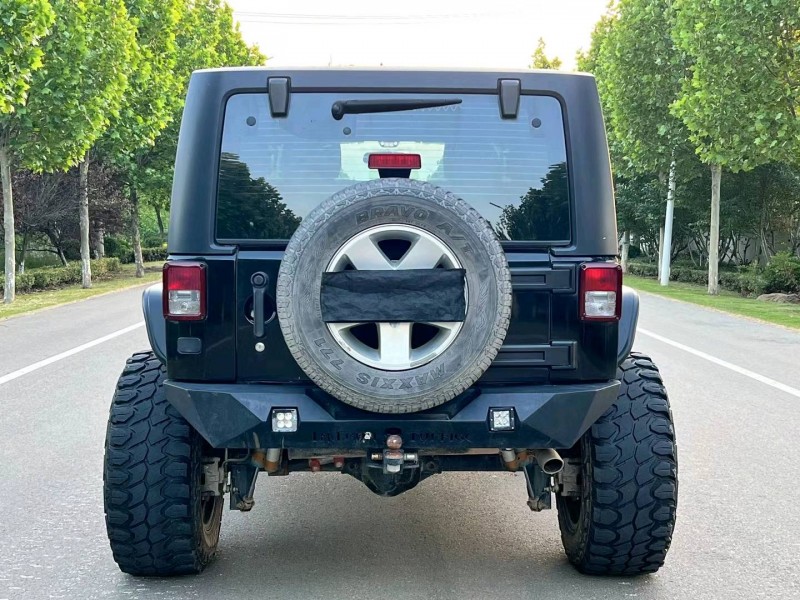 徐州11年Jeep牧马人9