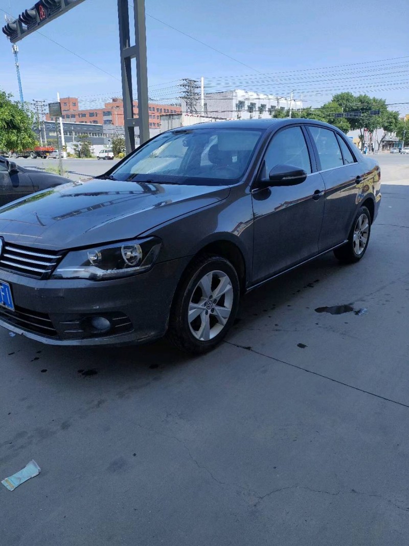 保定14年大众宝来3