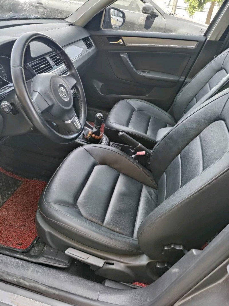 保定14年大众宝来5