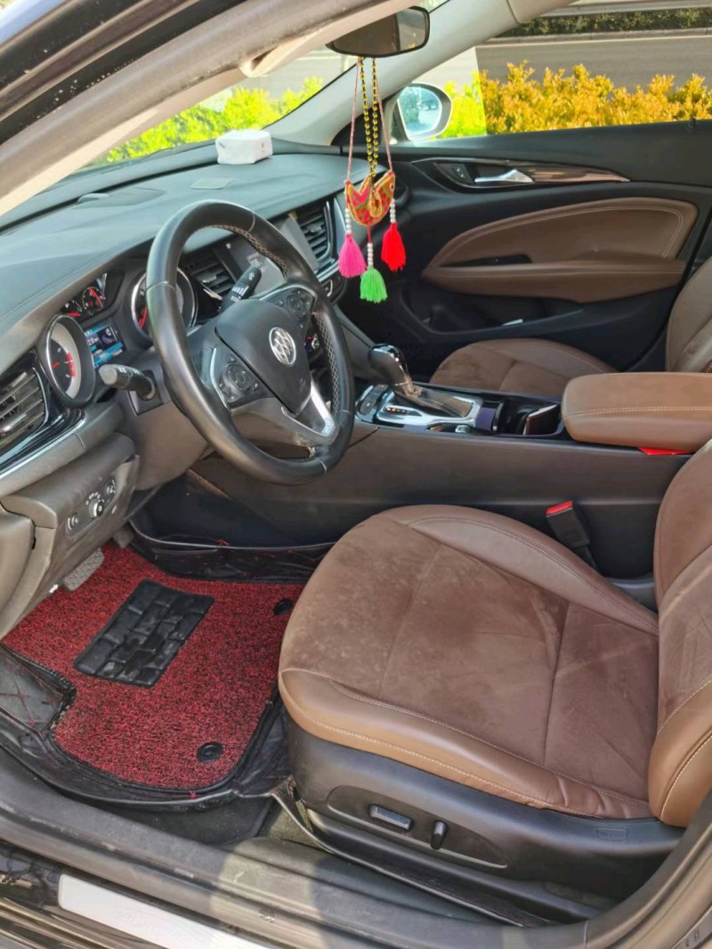 济南19年别克君威6