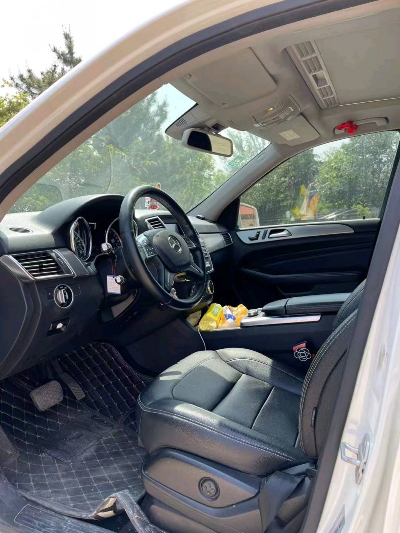 青岛13年奔驰ML8