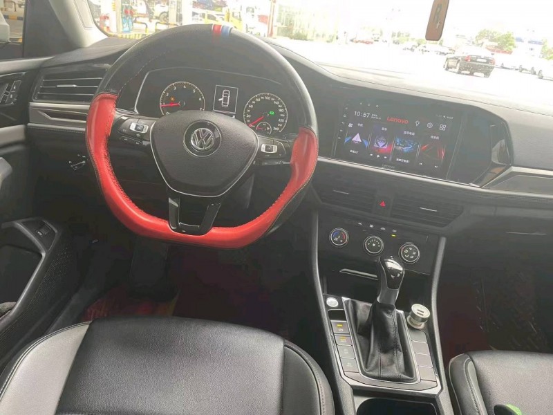 保定20年大众朗逸7