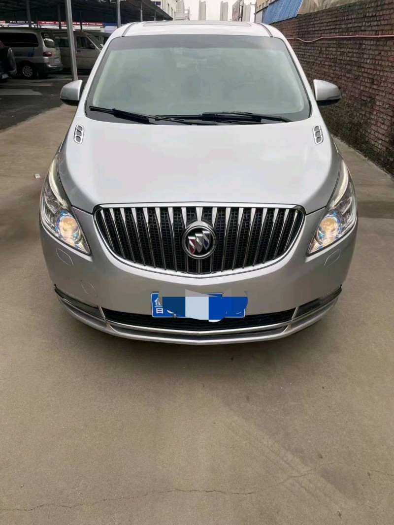 济南14年别克GL81