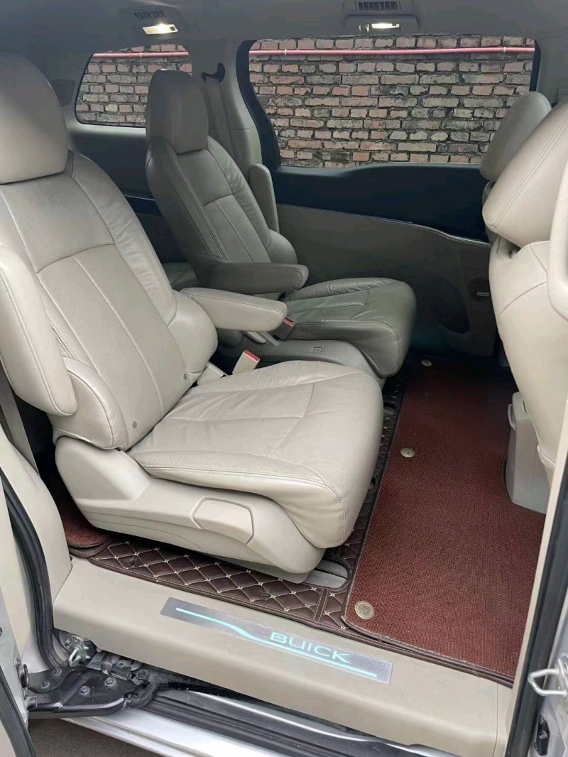 济南14年别克GL86