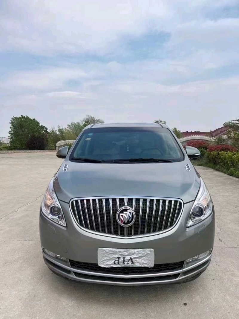 济南15年别克GL81