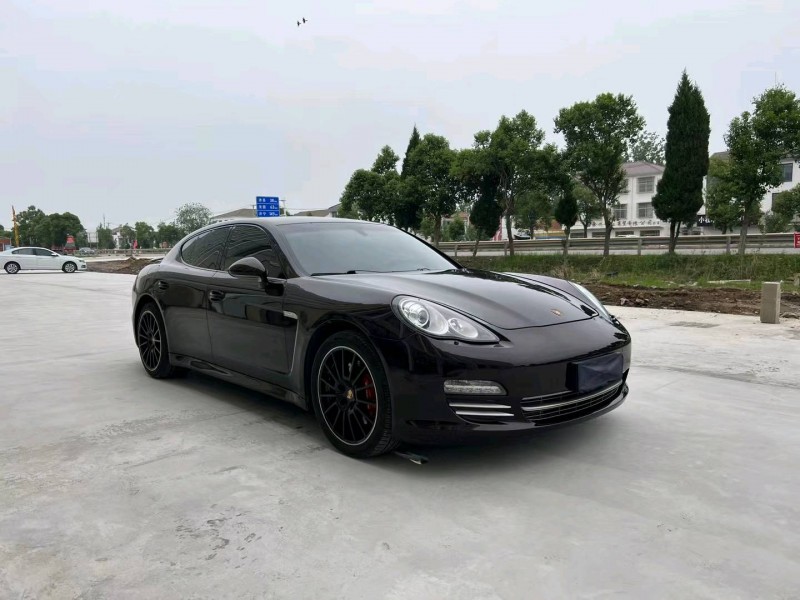 徐州13年保时捷帕拉梅拉2