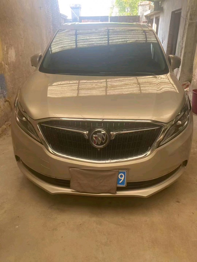 济南19年别克GL81