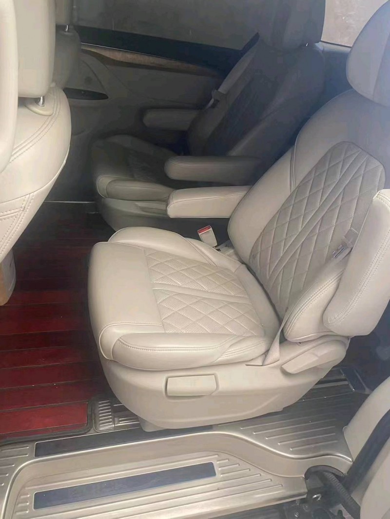 济南19年别克GL83