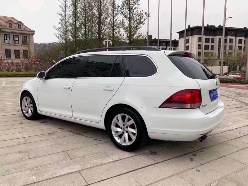 济南11年大众高尔夫8