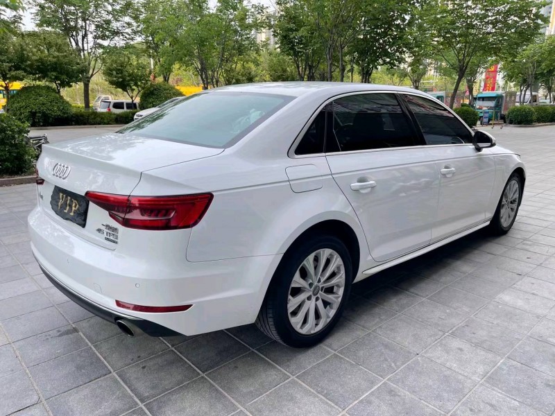 济宁17年奥迪A4L8