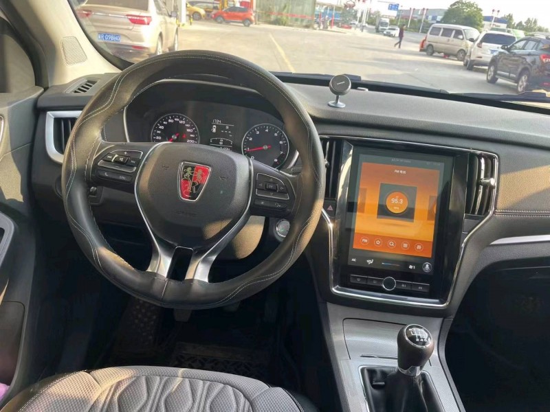 保定21年荣威RX57