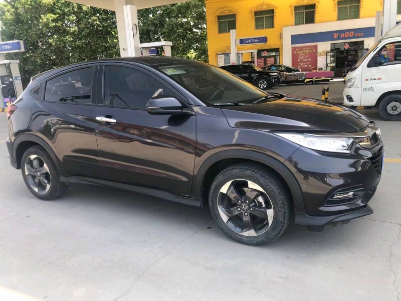 保定20年本田缤智3