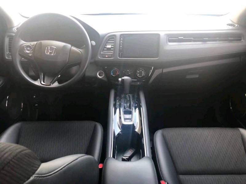 保定20年本田缤智5