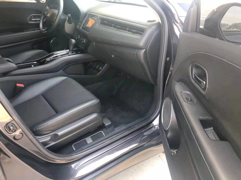 保定20年本田缤智4