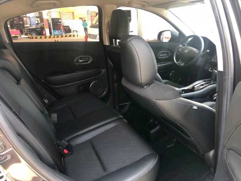 保定20年本田缤智6