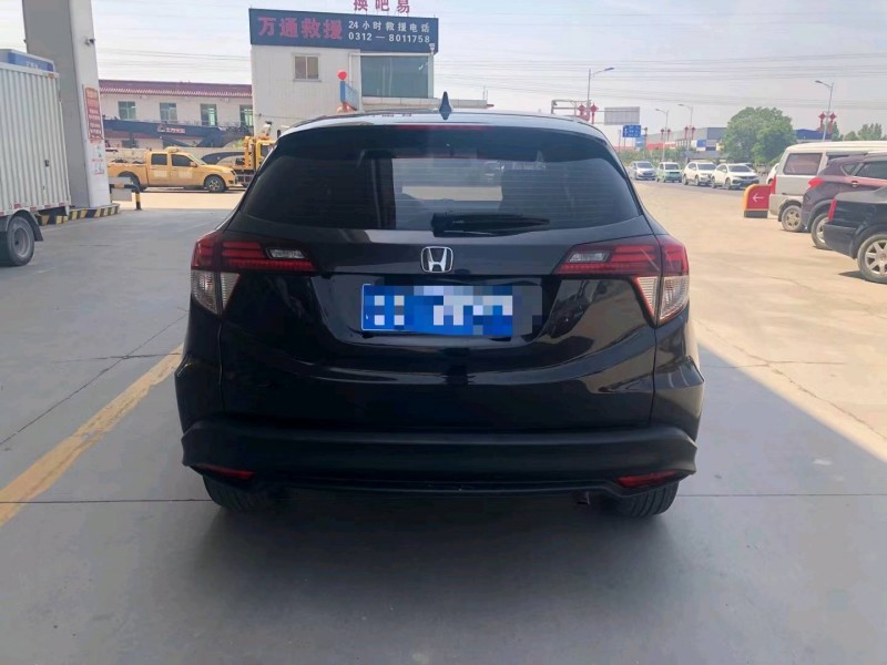 保定20年本田缤智9