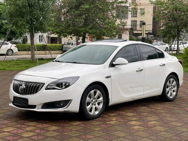 汕头16年别克君威3