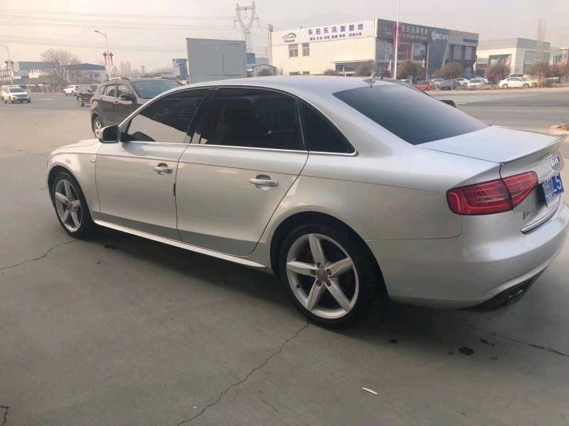 保定13年奥迪A4L4