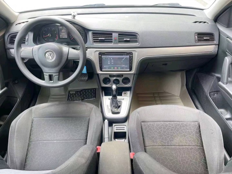 济南14年大众朗逸7