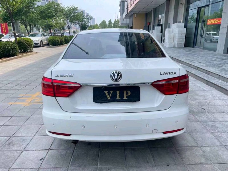 济南14年大众朗逸9