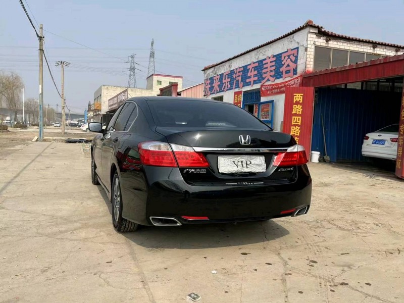保定16年本田雅阁8