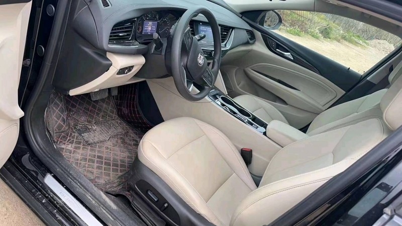 深圳22年别克君威4