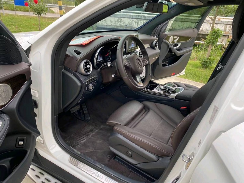 徐州19年奔驰GLC3